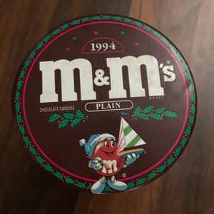 1994 M&M commemorative metal tin
